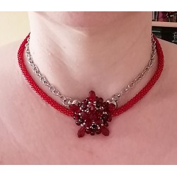 "Blood flower" necklace with garnets and Swarovski drops