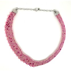  "Through rose-colored glasses" necklace Accueil Necklace made of flat kumihimo and round kumihimo.