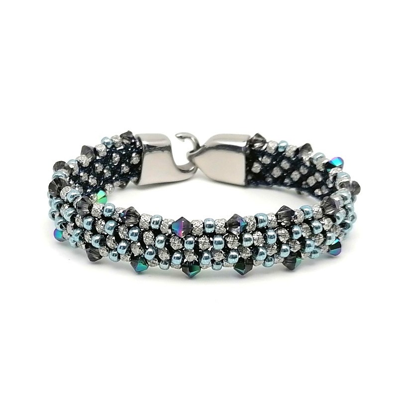  "Jet Set" bracelet Accueil Flat kumihimo bracelet.