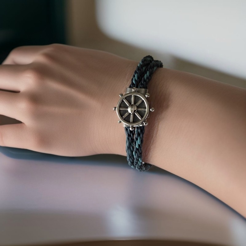 Bracelet Tribord en acier inoxydable et cuir| Bijou unique fait main | REC Bijoux Bracelet Tribord en acier inoxydable et cuir| Bijou unique fait main | REC Bijoux